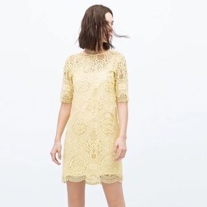 ZARA WOMAN SHORTLACE DRESS YELLOW favorite blogger dress vintage style